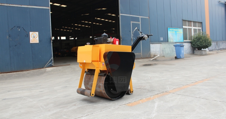 小型壓路機出現故障怎么辦？